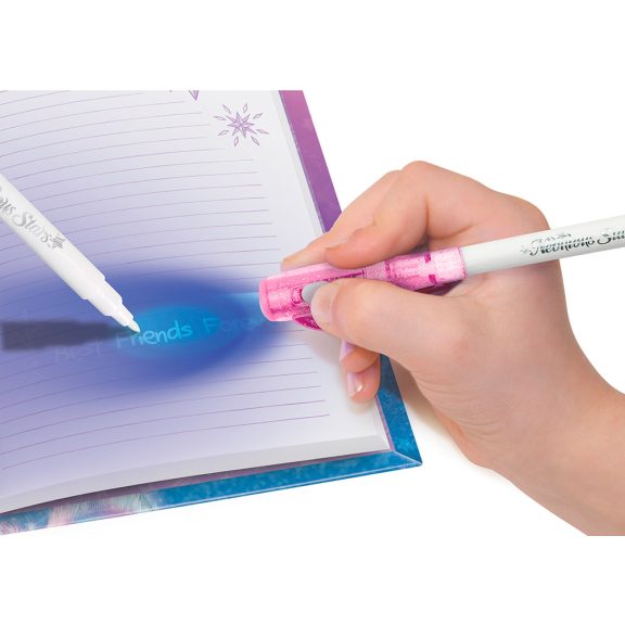 Titkos napló-Estrelia-Nebulous Stars