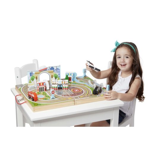 Melissa&Doug- fa játék- városi járművek-18db-os