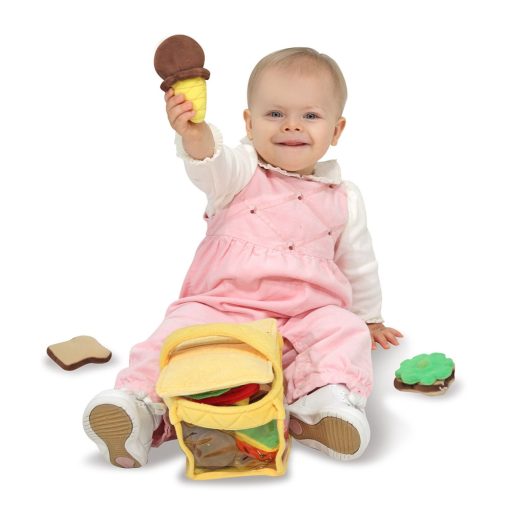 Melissa&Doug- bébi játék -piknik kosár