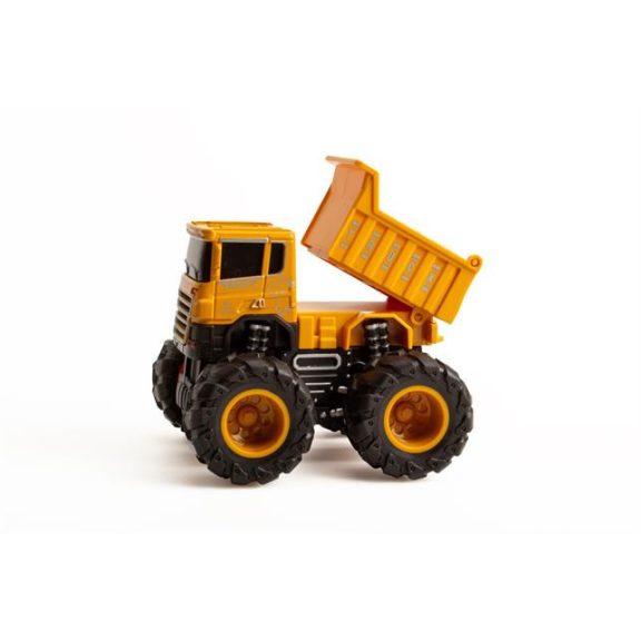 Fém munkagépek nagyméretű kerekekkel, többféle Magni